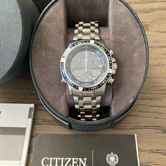 Men’s Citizens stainless steel Sailhawk Eco Dive watch - Picture 2 of 13